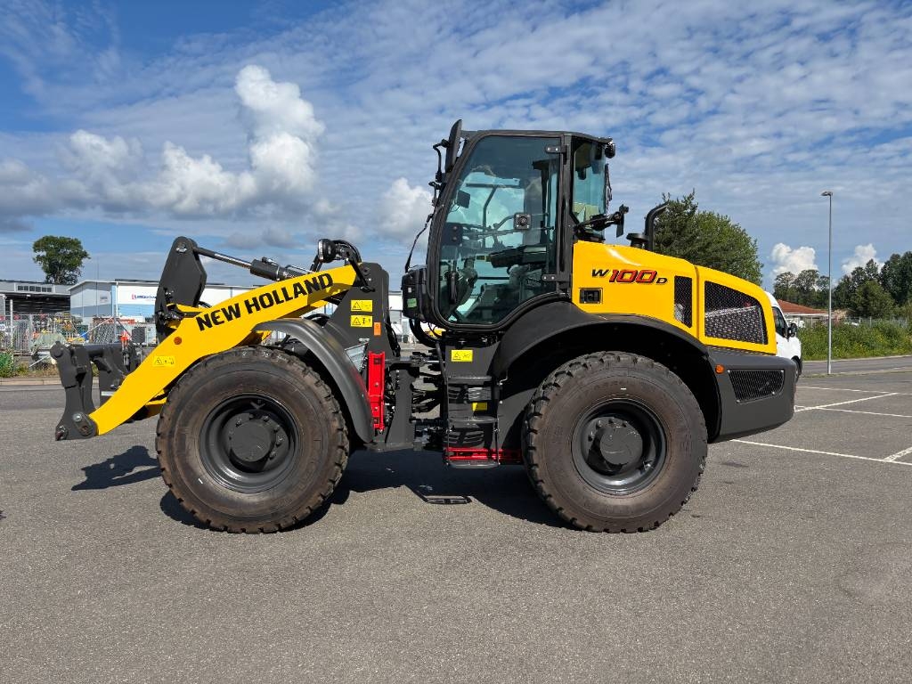 New Holland W 100