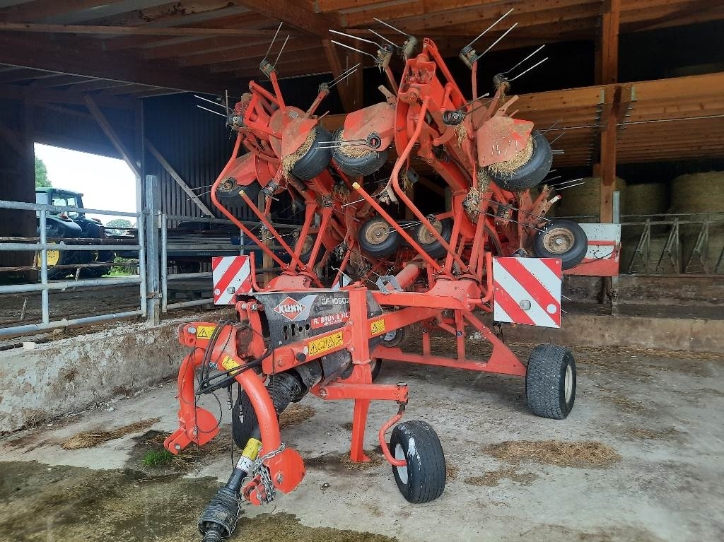 Kuhn Gf10802 tg2