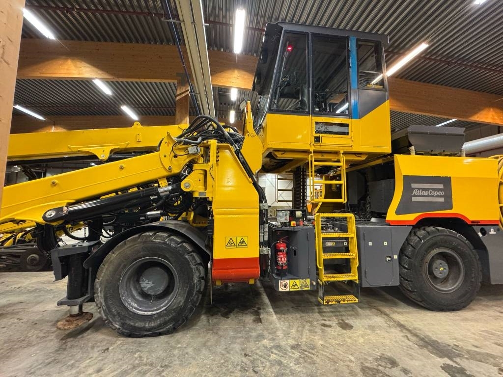 Atlas Copco Boomer XE3C