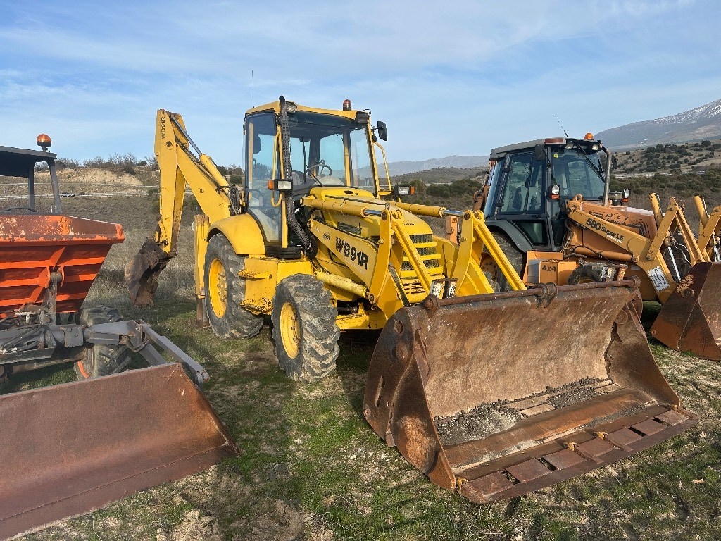 Komatsu WB 91 R