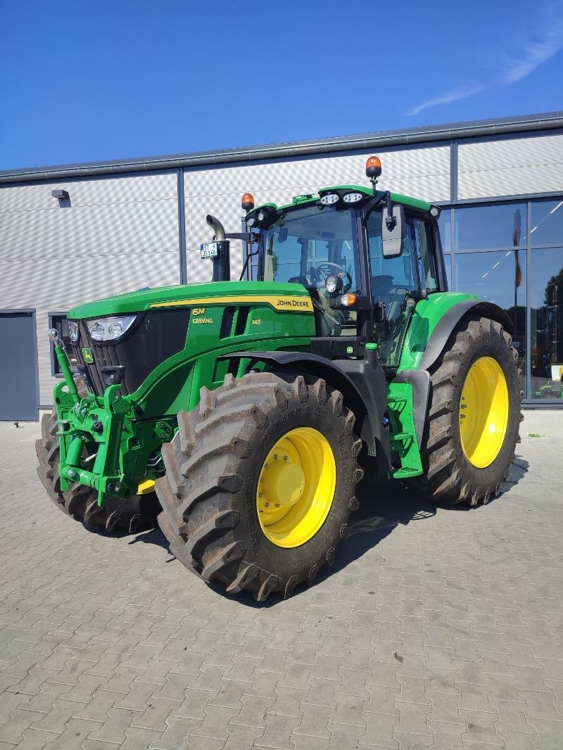 John Deere 6M145