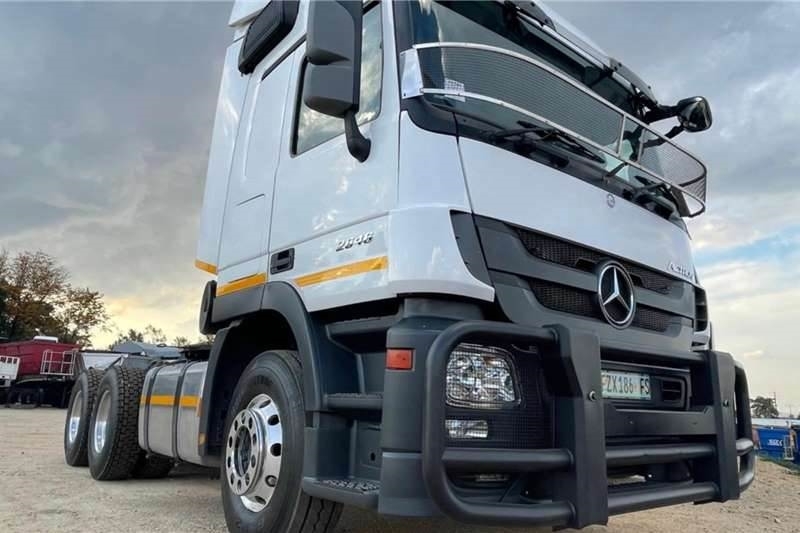 Mercedes-Benz Actros 2646 6x4 Truck Tractor