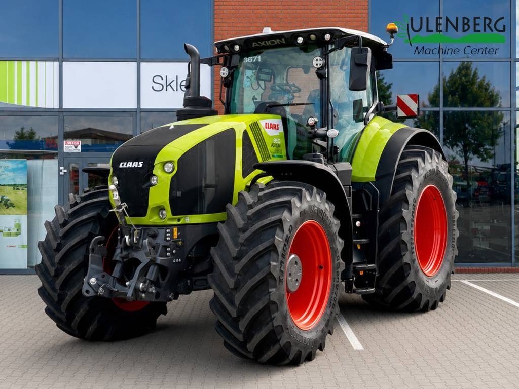 CLAAS Axion 930