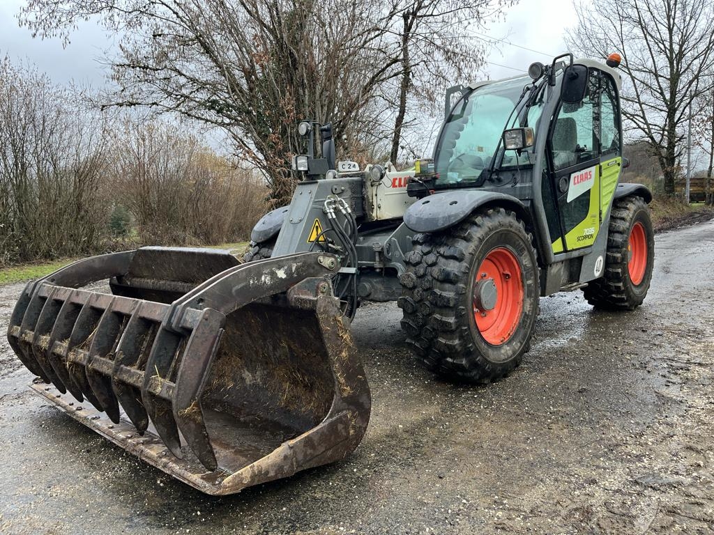 CLAAS SCORPION 7035 VARIPOWER