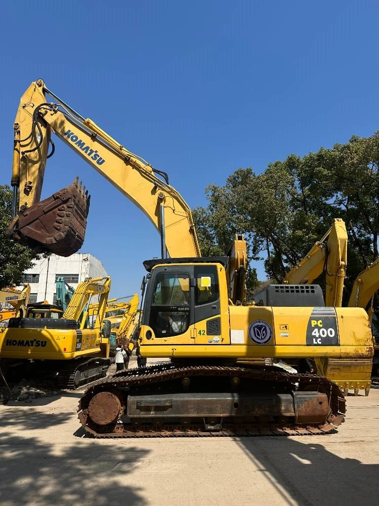 Pelle sur chenilles Komatsu PC 400 LC-8 — occasion 2022, 780 h
