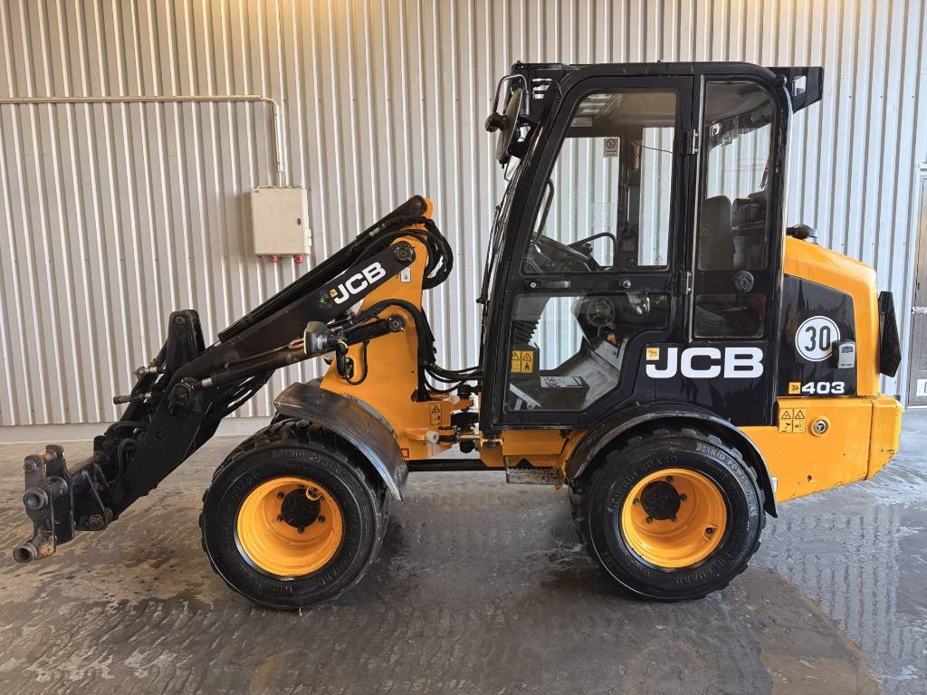 Chargeuse sur pneus JCB 403 4x4 Vaihdossa käy kaikki — occasion 2019, 2 705 h