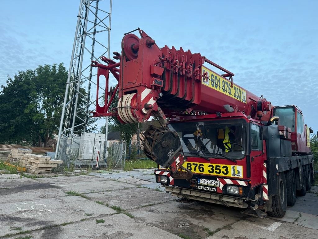 Liebherr LTM 1090-2