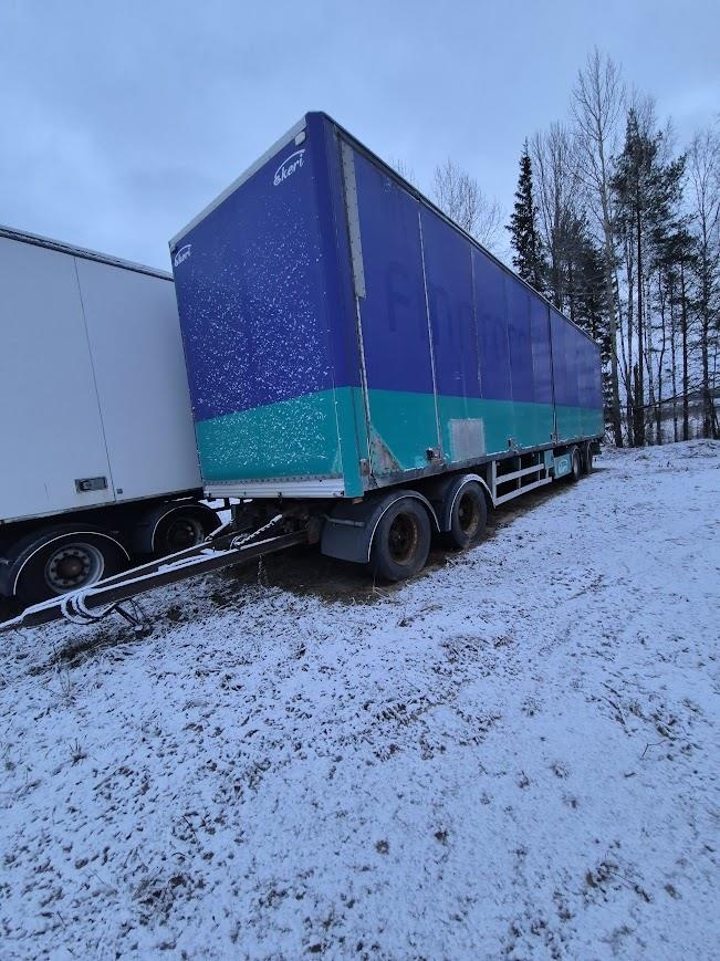 Ekeri Umpikoriperävaunu