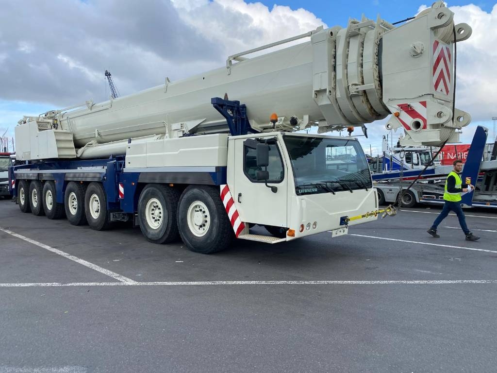 Liebherr LTM 1400-1