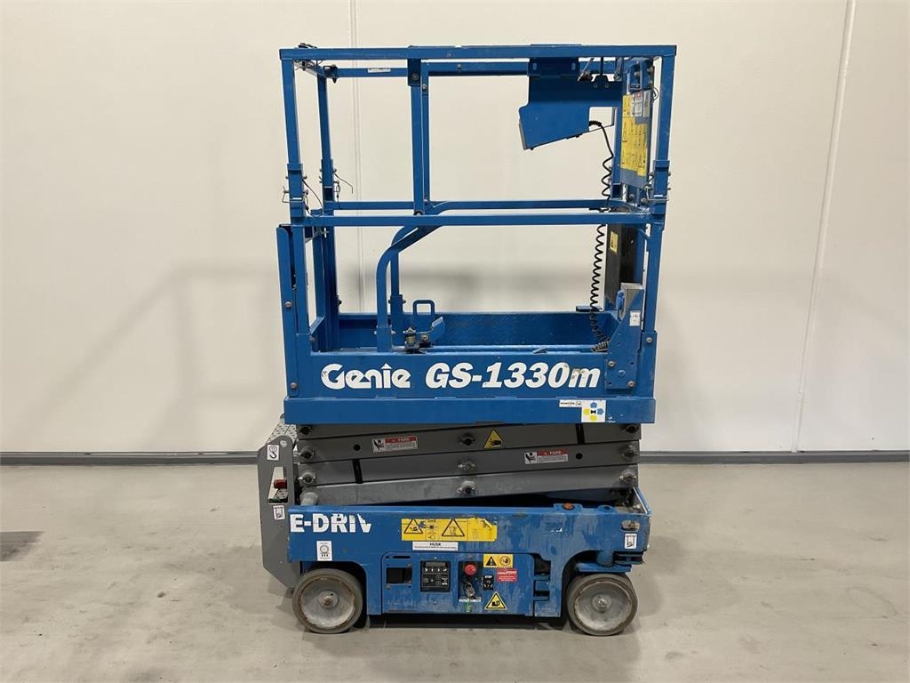 Genie GS-1330