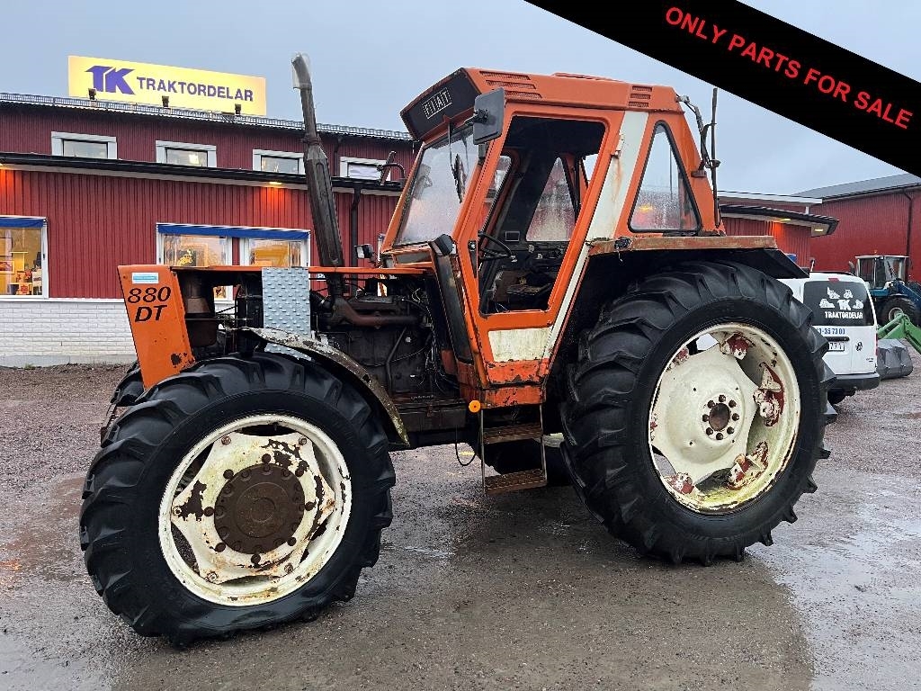 880 DT Dismantled. Only spare parts