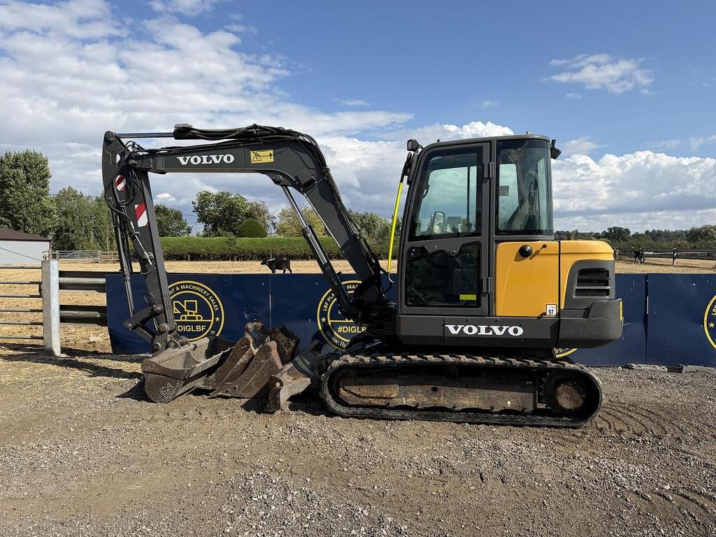 Volvo EC55C