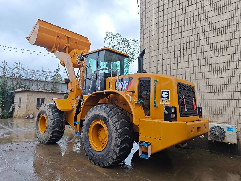 Chargeuse sur pneus Caterpillar 950 GC — occasion 2021, 1 800 h