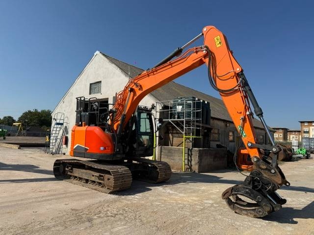 Doosan / DEVELON DX140LCR-7