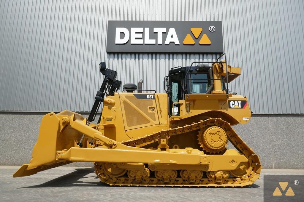 CAT D8T