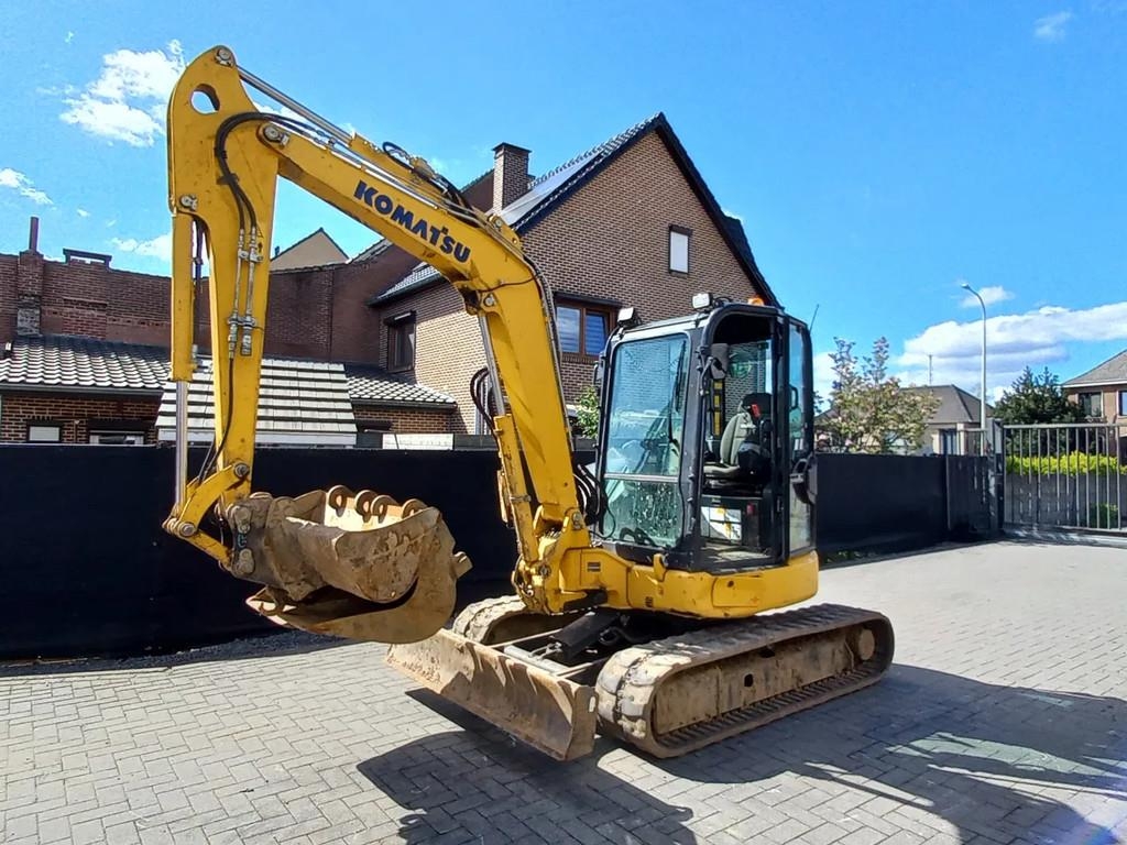Komatsu PC45