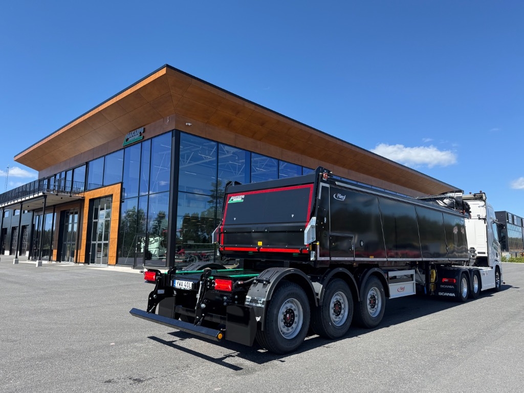 Fliegl Pushoff tipp semi trailer