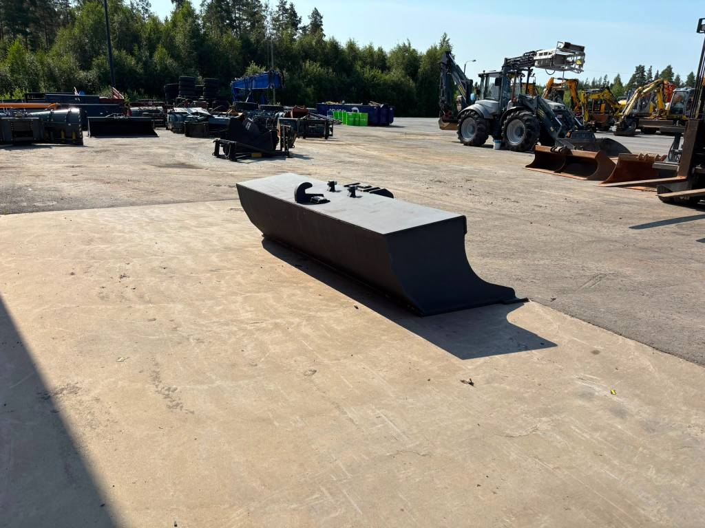 Vikingsteel Tasauskauha PP 3000mm  / 1500L NTP10 kuva 4
