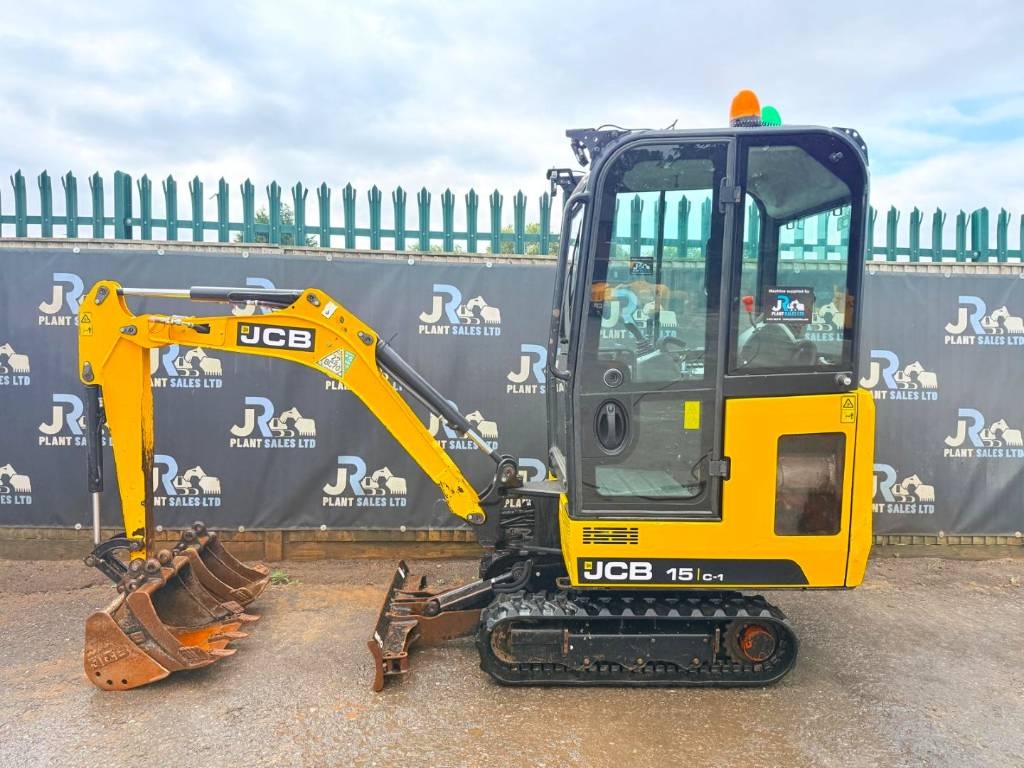 JCB 15 C-1