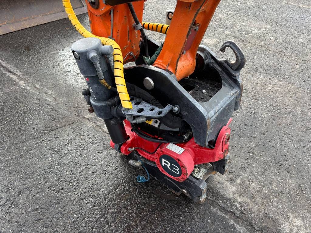 Hitachi ZX 85 US / Myyty, Parduota kuva 3