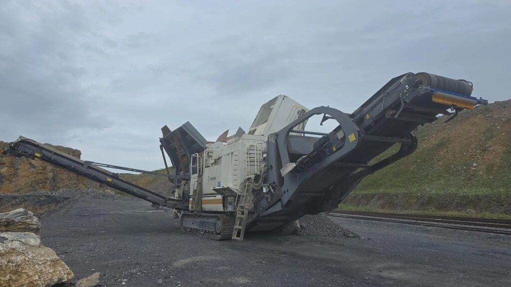 Concasseur Metso Nordberg Lokotrack LT 1415 — occasion 2012, 9 300 h