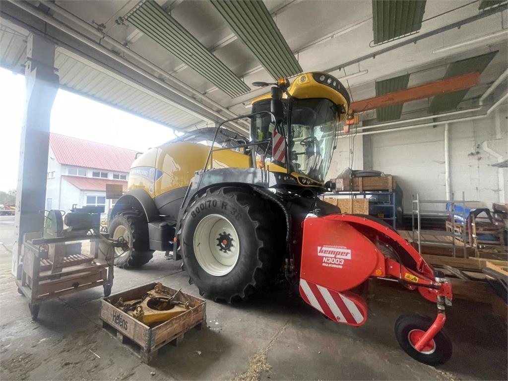 New Holland FR 550