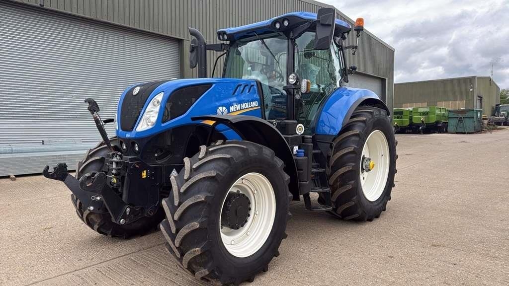 New Holland T7.260 Tractor