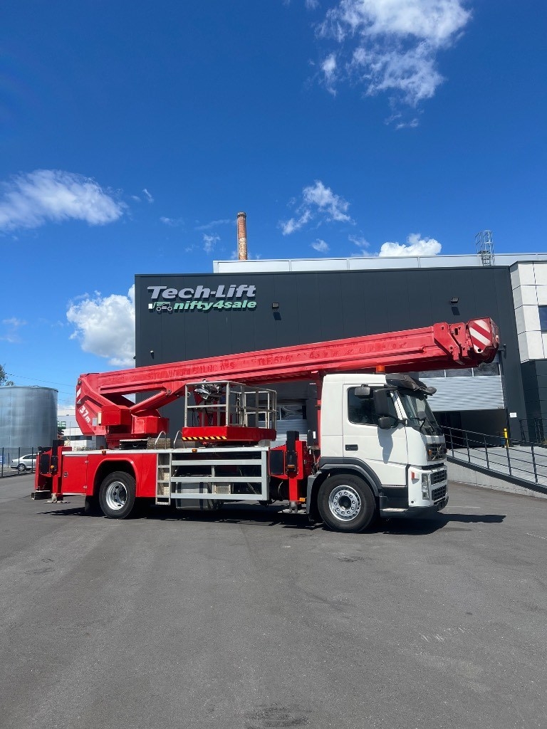 Bronto S37 XDT