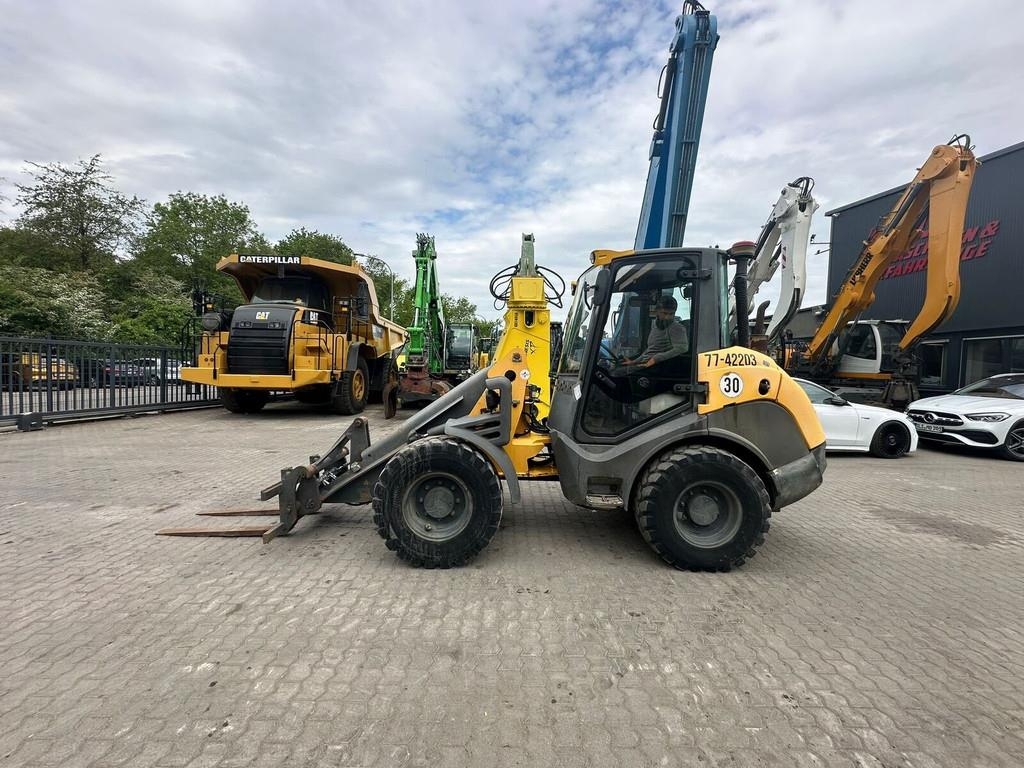 Chargeuse sur pneus Mecalac AX 850 — occasion 2014, 6 913 h