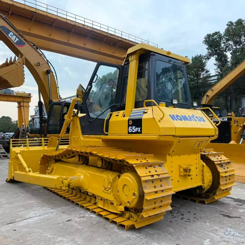 Komatsu D65PX-12E