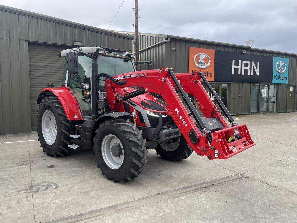 Massey Ferguson 5S.125