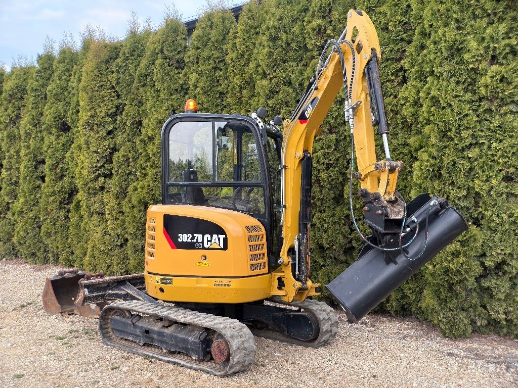 CAT 302.7 D CR