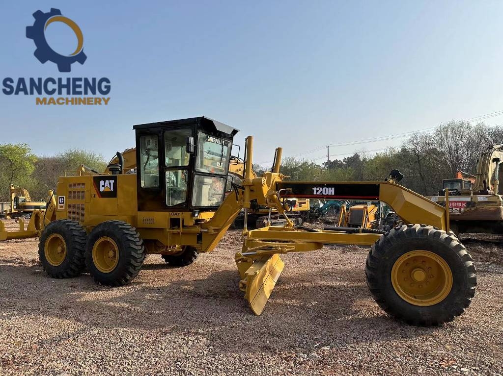Niveleuse Caterpillar 120H — occasion 2018, 120 h