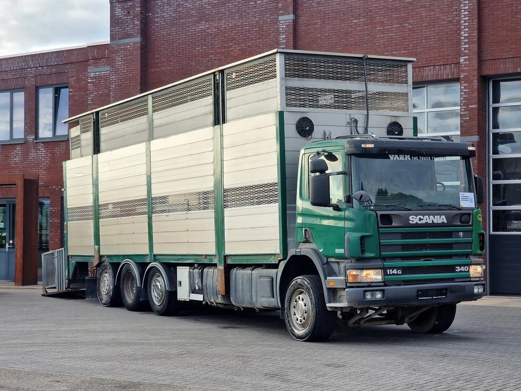 Camion bétaillère Scania P114-340 8x2*6 - Livestock 1 deck / Cattle - 3x st — occasion 2004