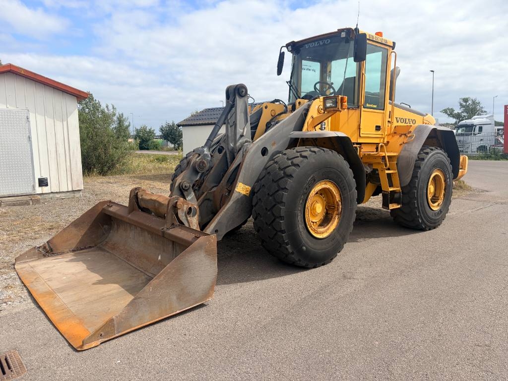 Volvo L 120 E