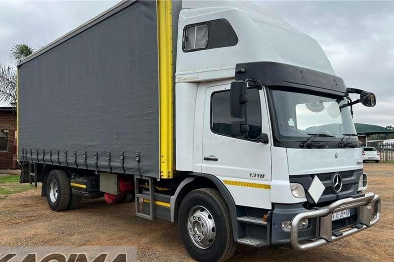 Mercedes-Benz Atego 1318
