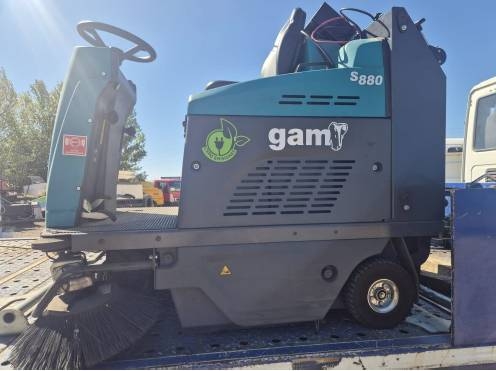 Tennant s880