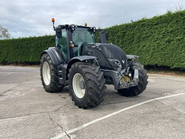 Tracteur agricole Valtra T 234 V — occasion 2021, 2 145 h