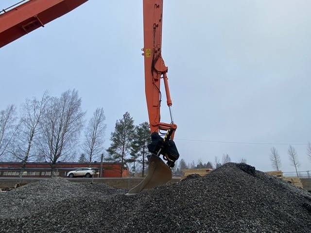 Hitachi ZX 350 LC-6 / PITKÄPUOMI 20m rv... kuva 9