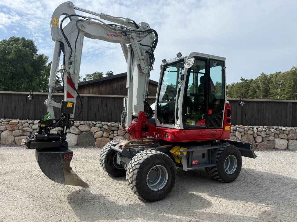 Takeuchi TB370W