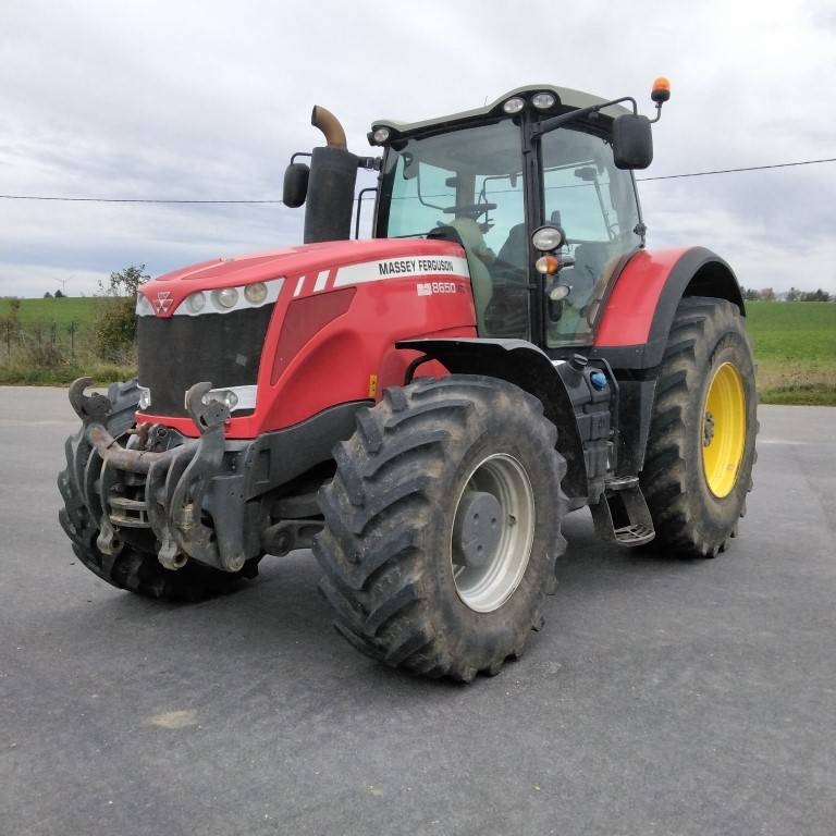 Massey Ferguson 8650