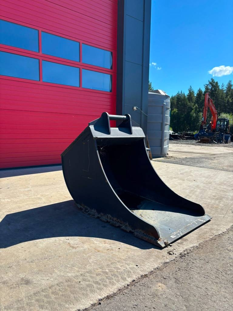 Eurosteel Hoe kauss 900mm / 700L S60