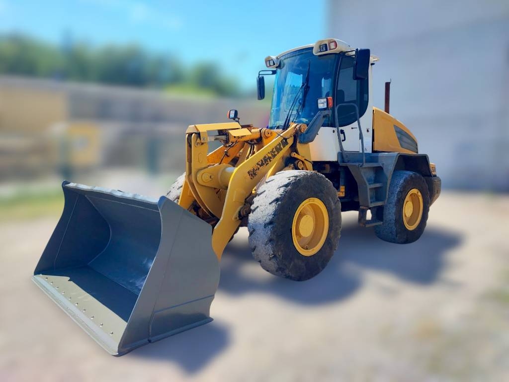 Chargeuse sur pneus Liebherr L 524 — occasion 2008, 14 368 h
