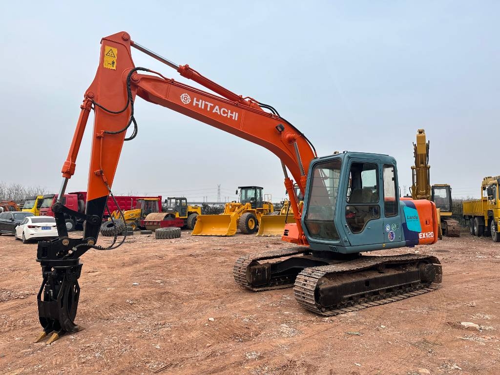 Hitachi EX120