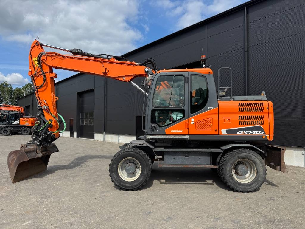 Doosan DX140W-5 DKS Giekveering