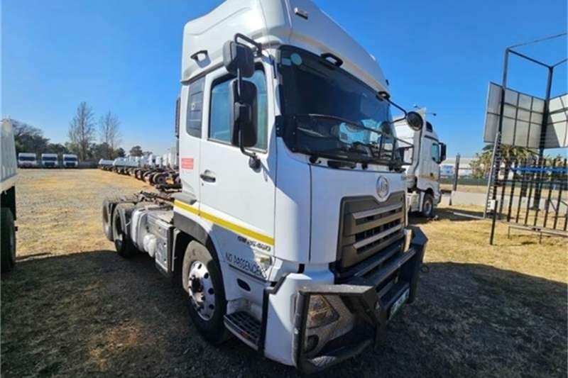 UD TRUCKS QUON