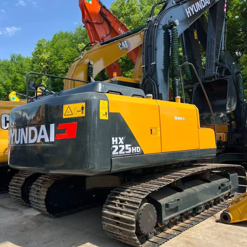 Hyundai HX 225 HD