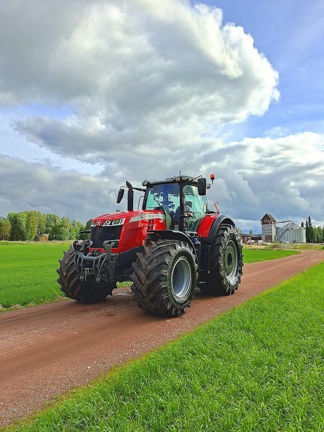 Massey Ferguson 8740S Dyna-VT Stage5