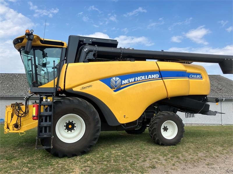 New Holland CX6.80 ST5 PL Combine