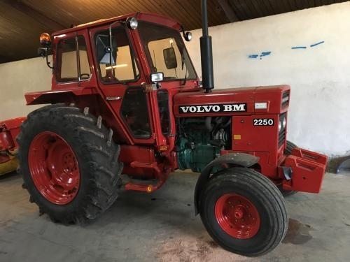 Volvo 2250 - 2wd